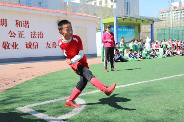 世联赛-中国女排0-3捷克开门黑 唐欣空砍18分吴梦洁伤停